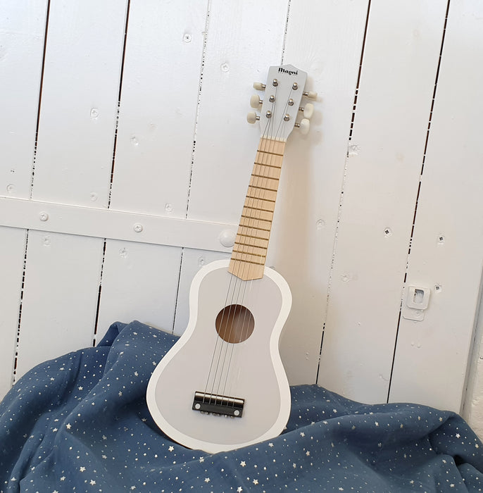 Guitar, grå