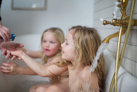 Fyrværkeri i badet, 3 stk.